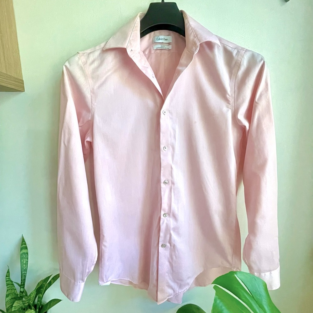 Men’s Calvin Klein Pink Dress Shirt size Small Slim Fit Performance Easter color